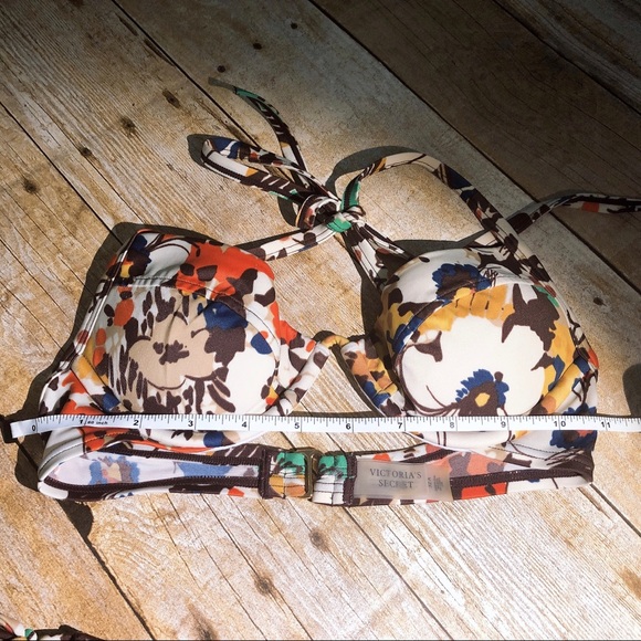 Victoria Secret Bikinis 2 PC - Picture 3 of 6